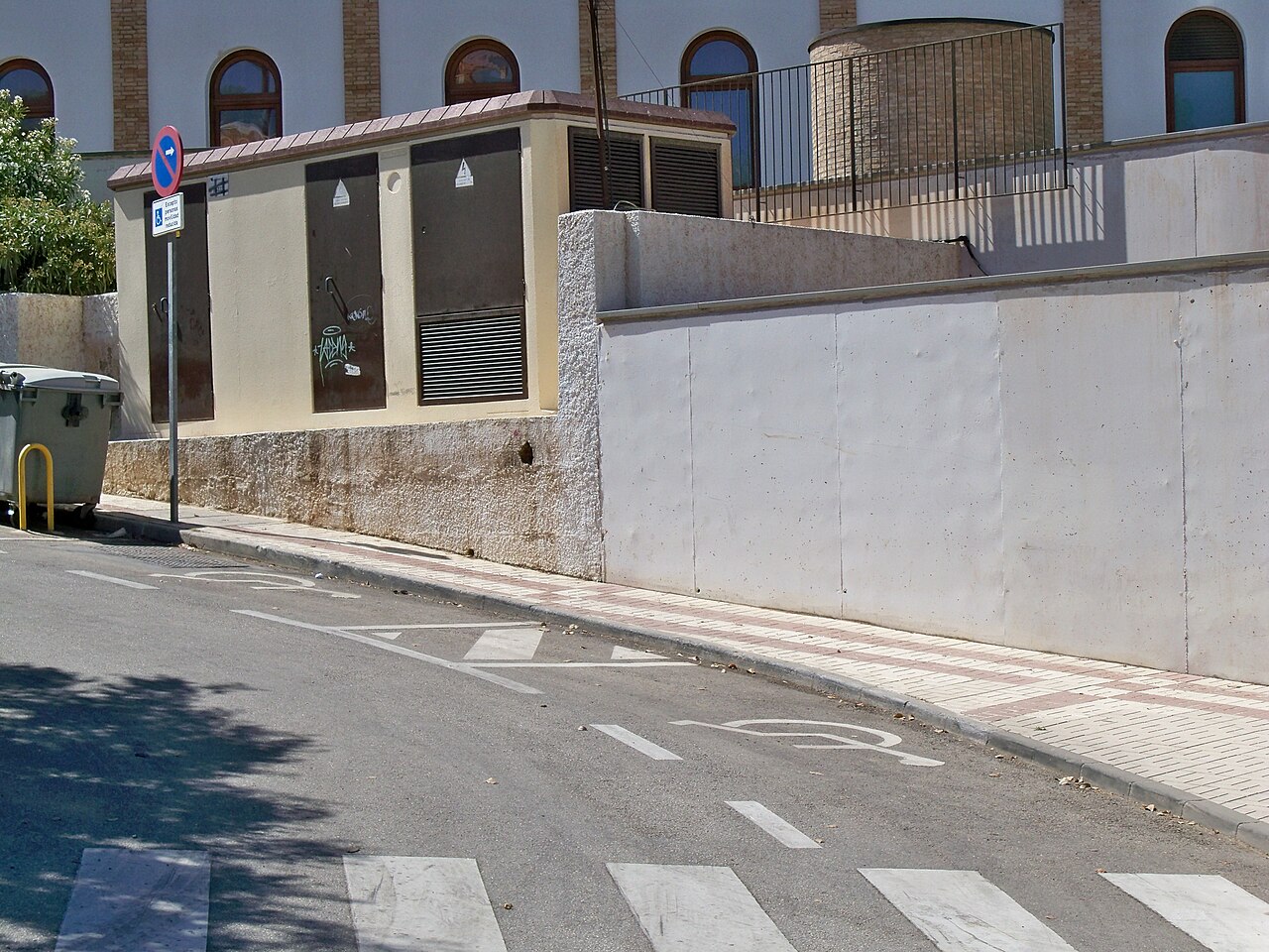 A disabled parking bay