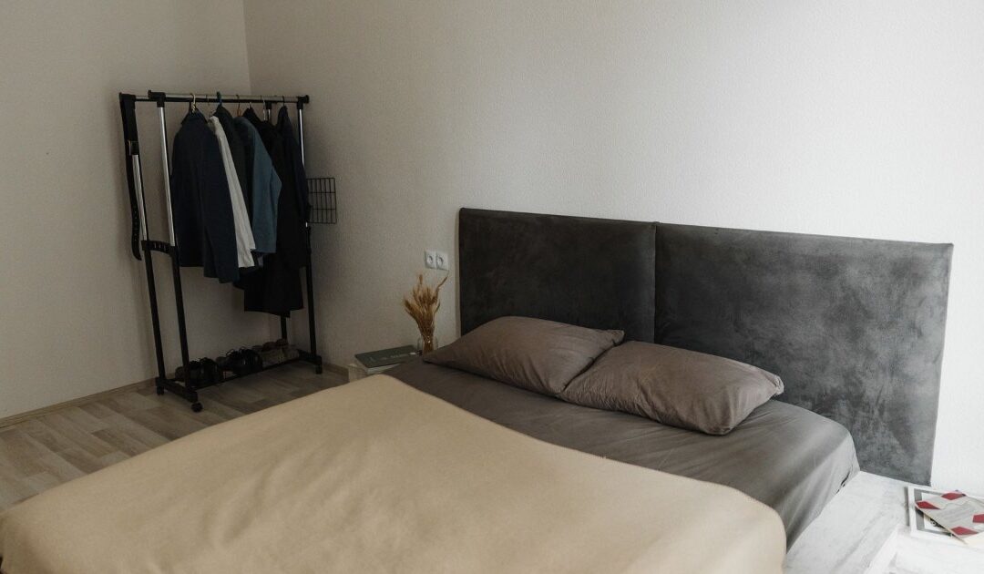 Guide to the Best Bedroom Mobility Aids
